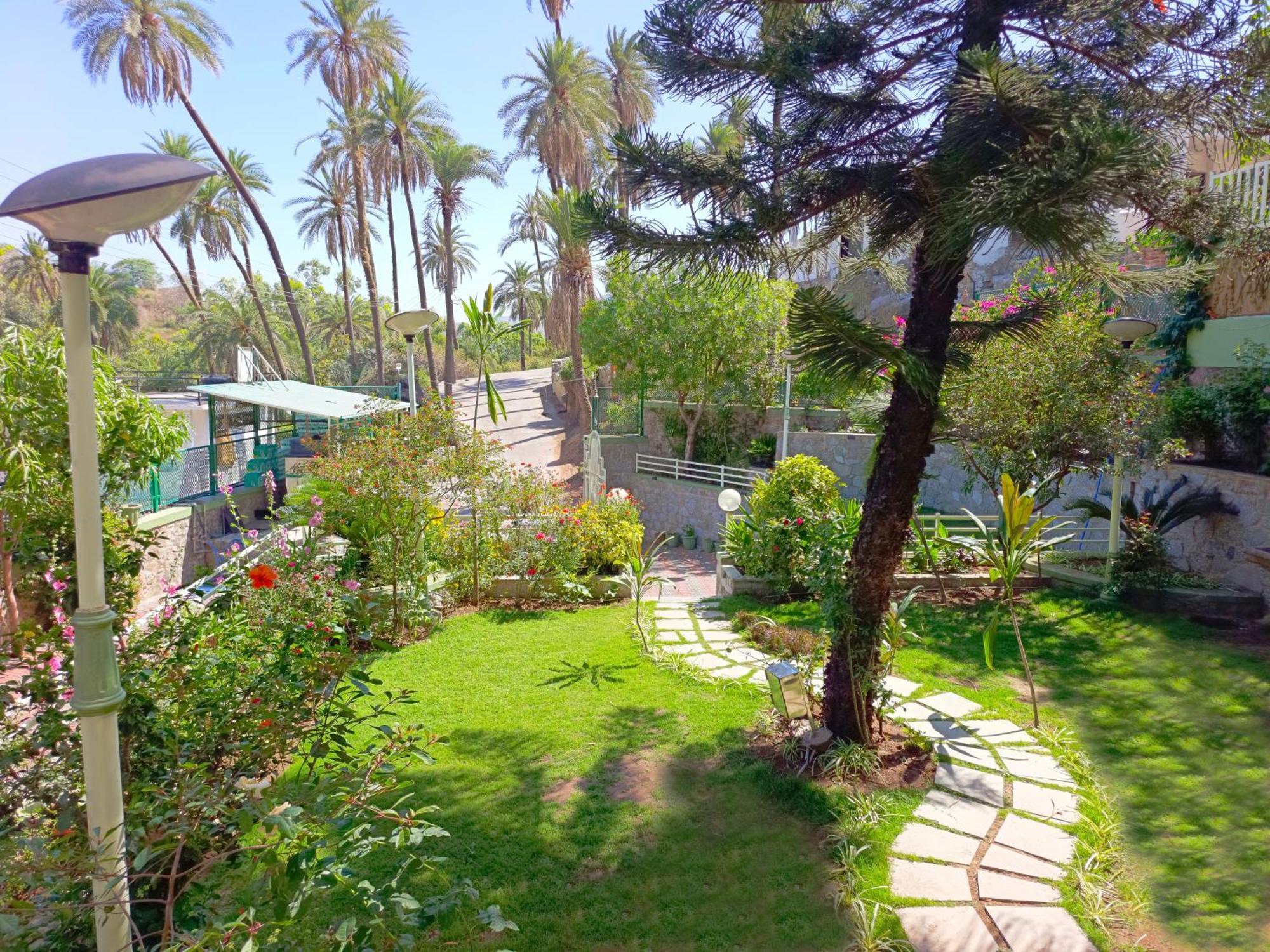 Hari Niwas - A Boutique Garden Resort Mount Abu Exterior photo